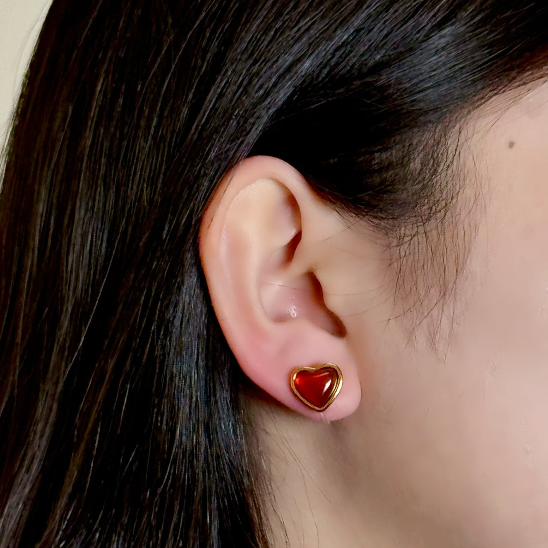Gold Resinstud clip-on earrings by SOMIY – pain-free non-pierced jewelry for everyday wear