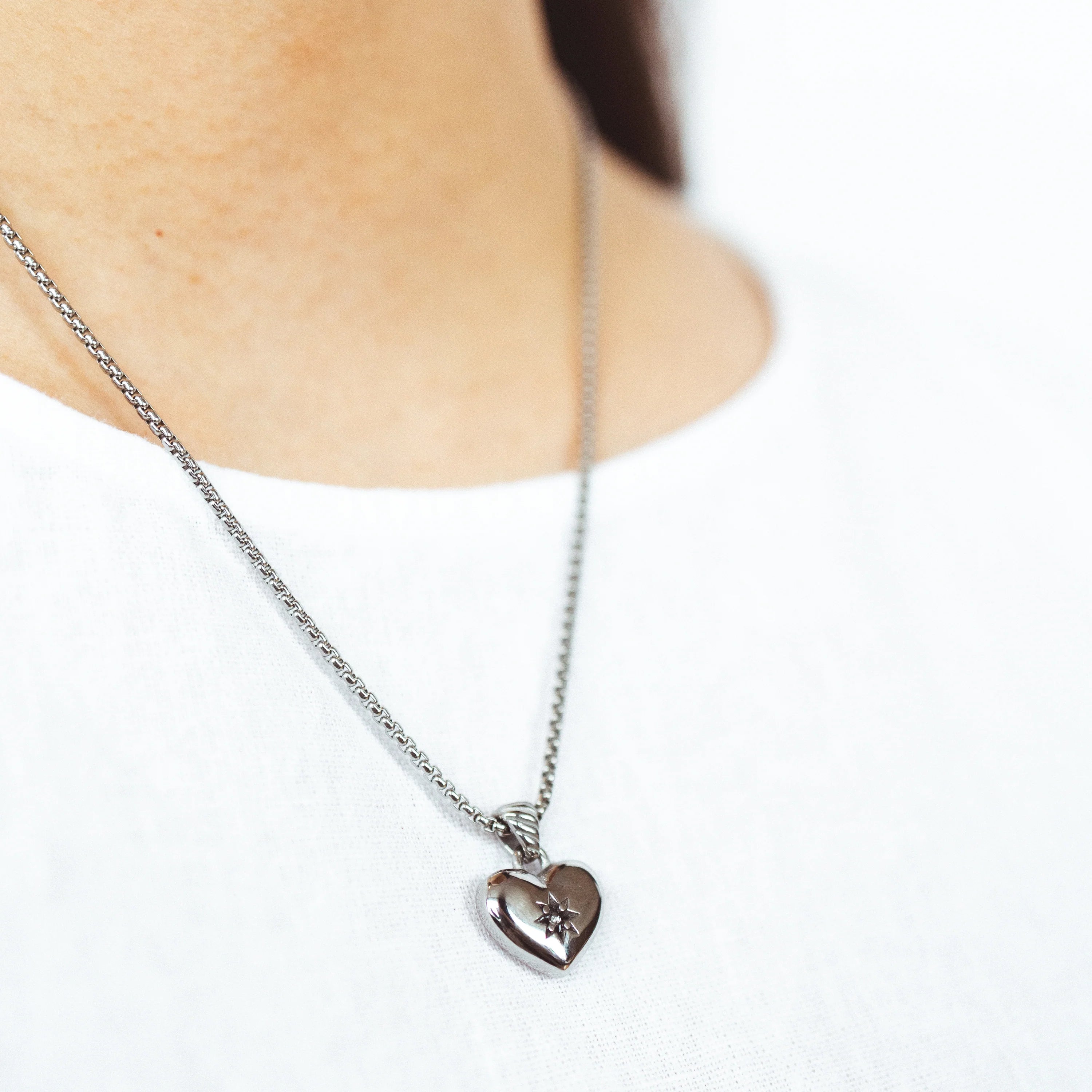 Heart Metal Necklace - SOMIY