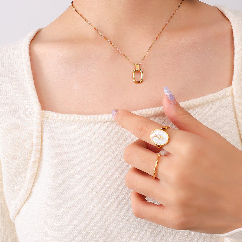 Geometric Open Link Pendant Necklace