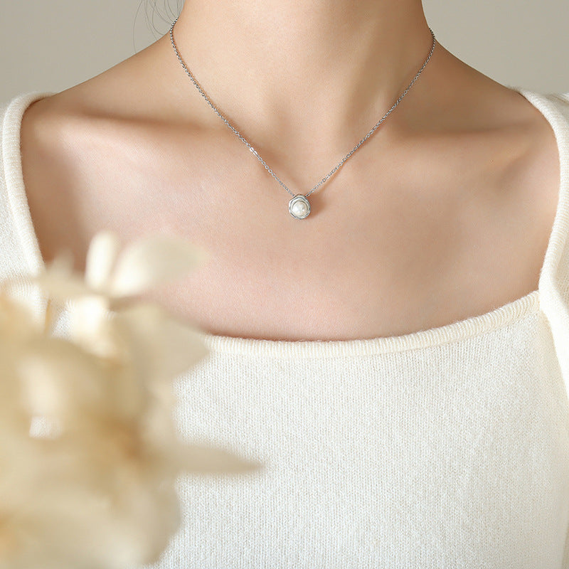 Organic Pearl Pendant Necklace