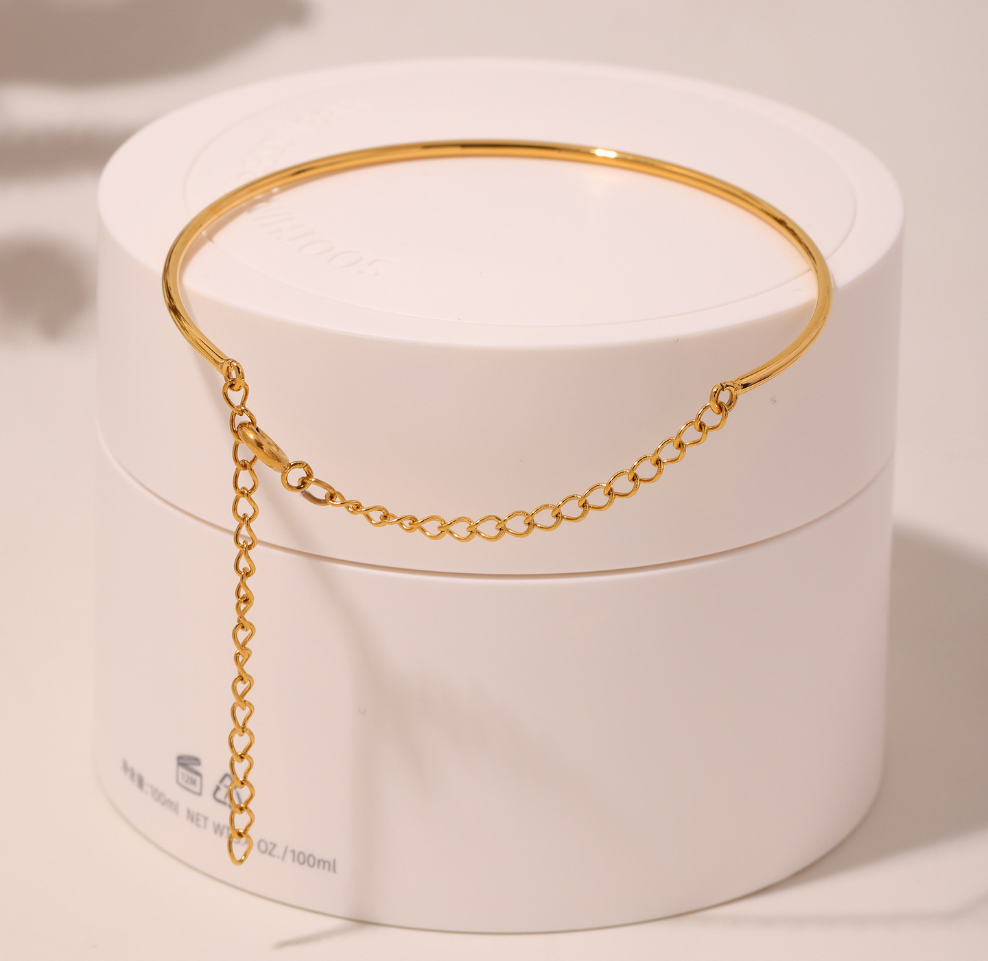 Sleek Rigid Bar Chain Bracelet