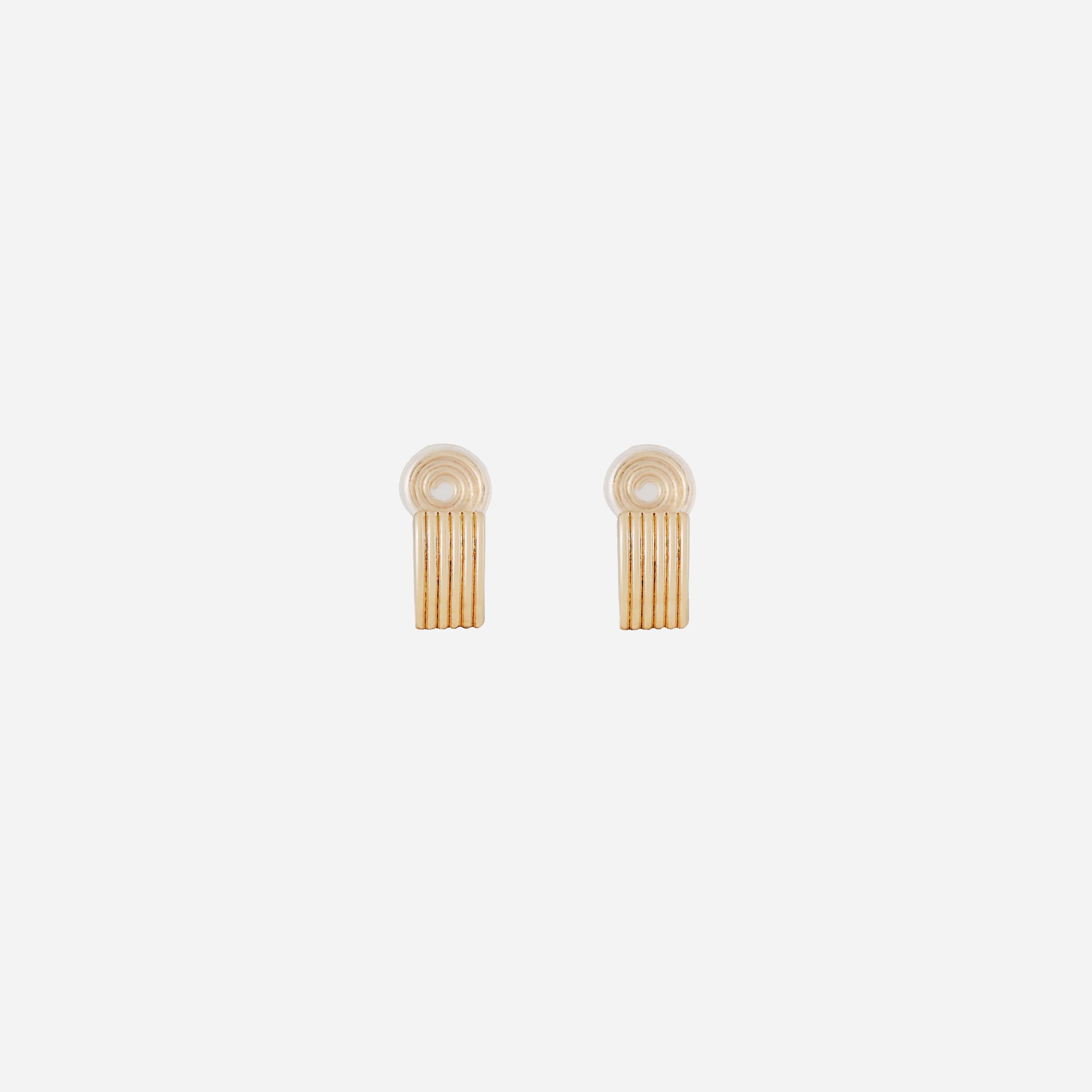 Ribbed Huggie Clip-On Earrings - SOMIY