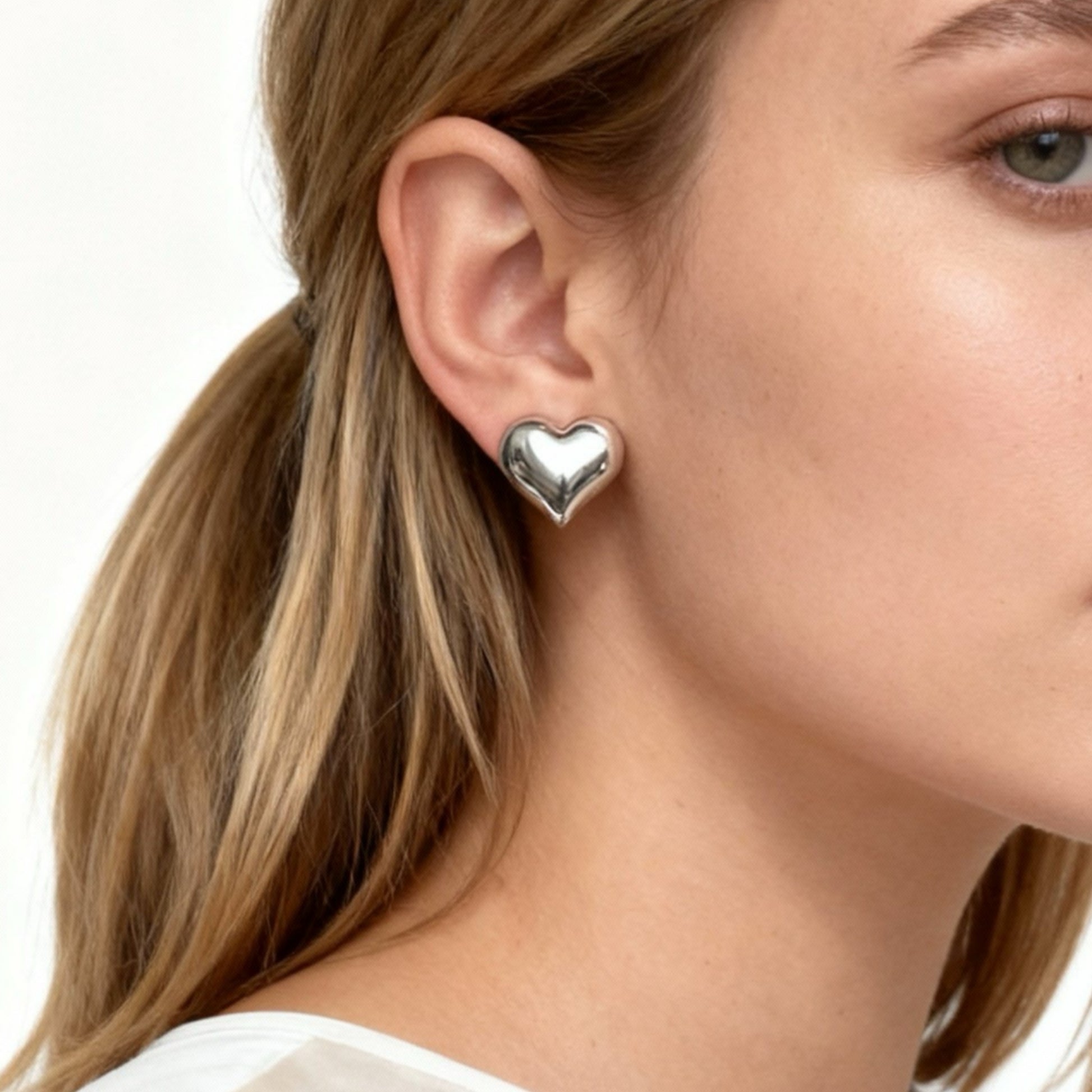 Sweetheart Clip-On Earrings for non-pierced ears – SOMIY