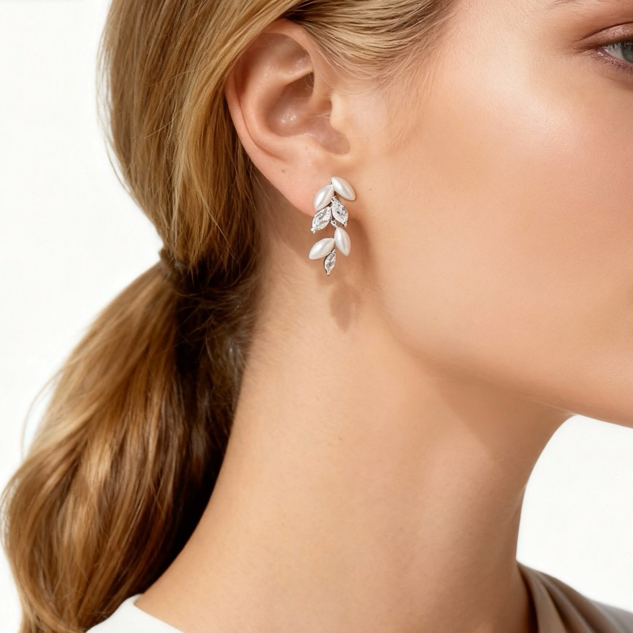 S925 Sterling Silver Iris Clip-On Chain Earrings