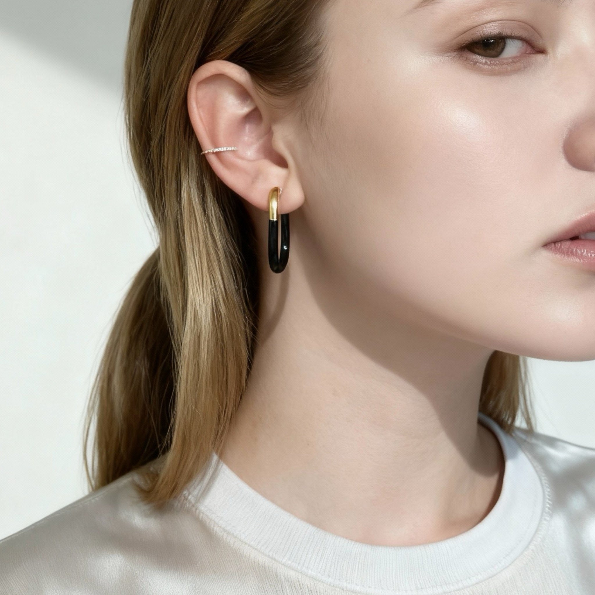 Piccoli orecchini a cerchio giornalieri a clip - Oro