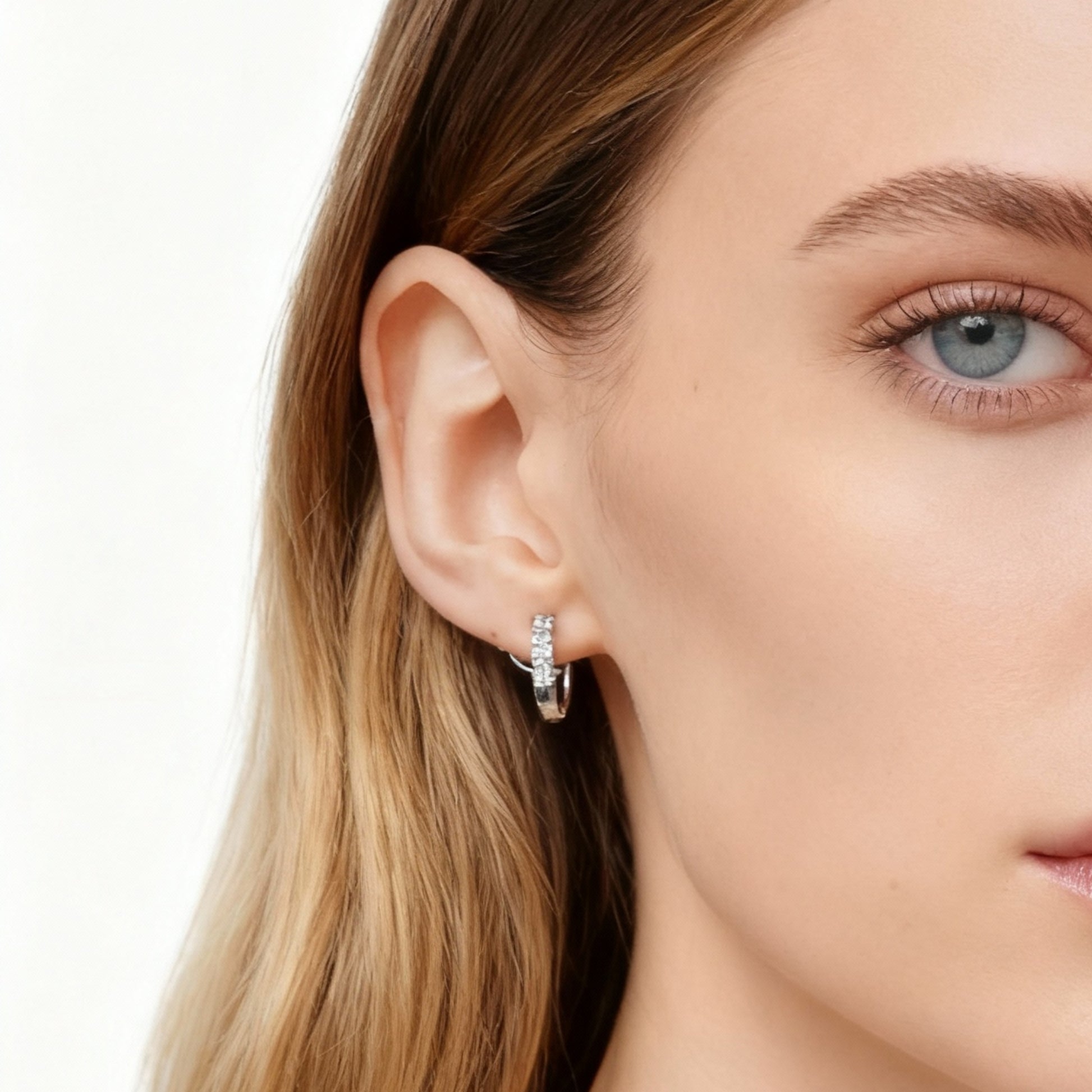 C-Shaped Diamond Clip-On Earrings for non-pierced ears – SOMIY