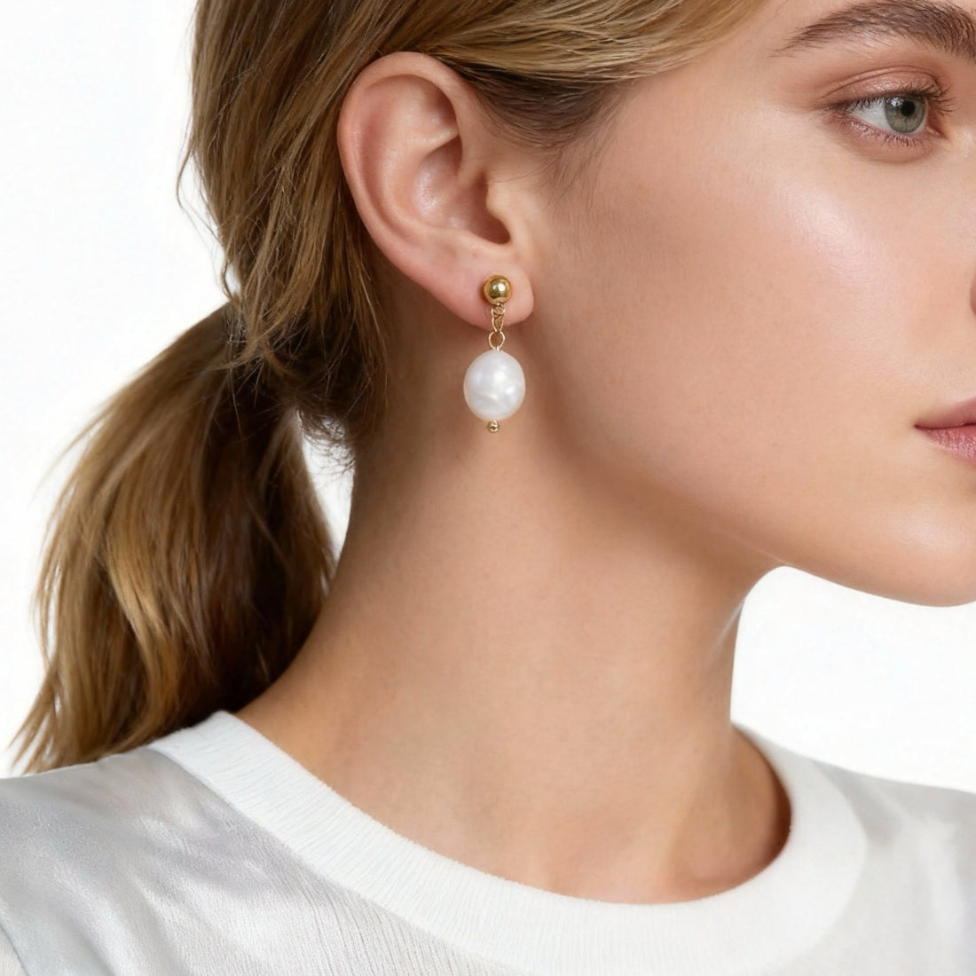 Gold Pearl Resindangle clip-on earrings by SOMIY – pain-free non-pierced jewelry for everyday wear