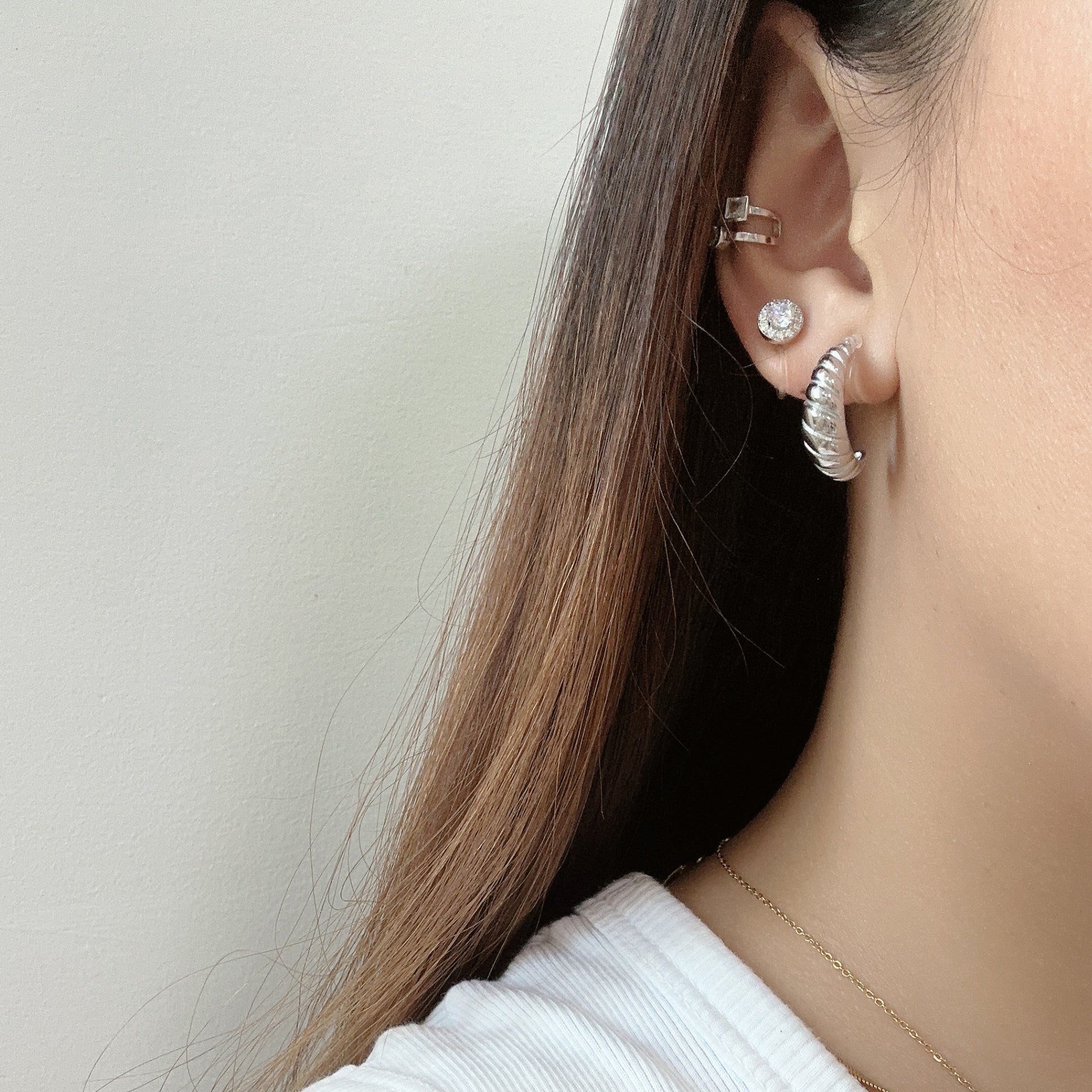 Croissant Clip-On Hoop Earrings – SOMIY