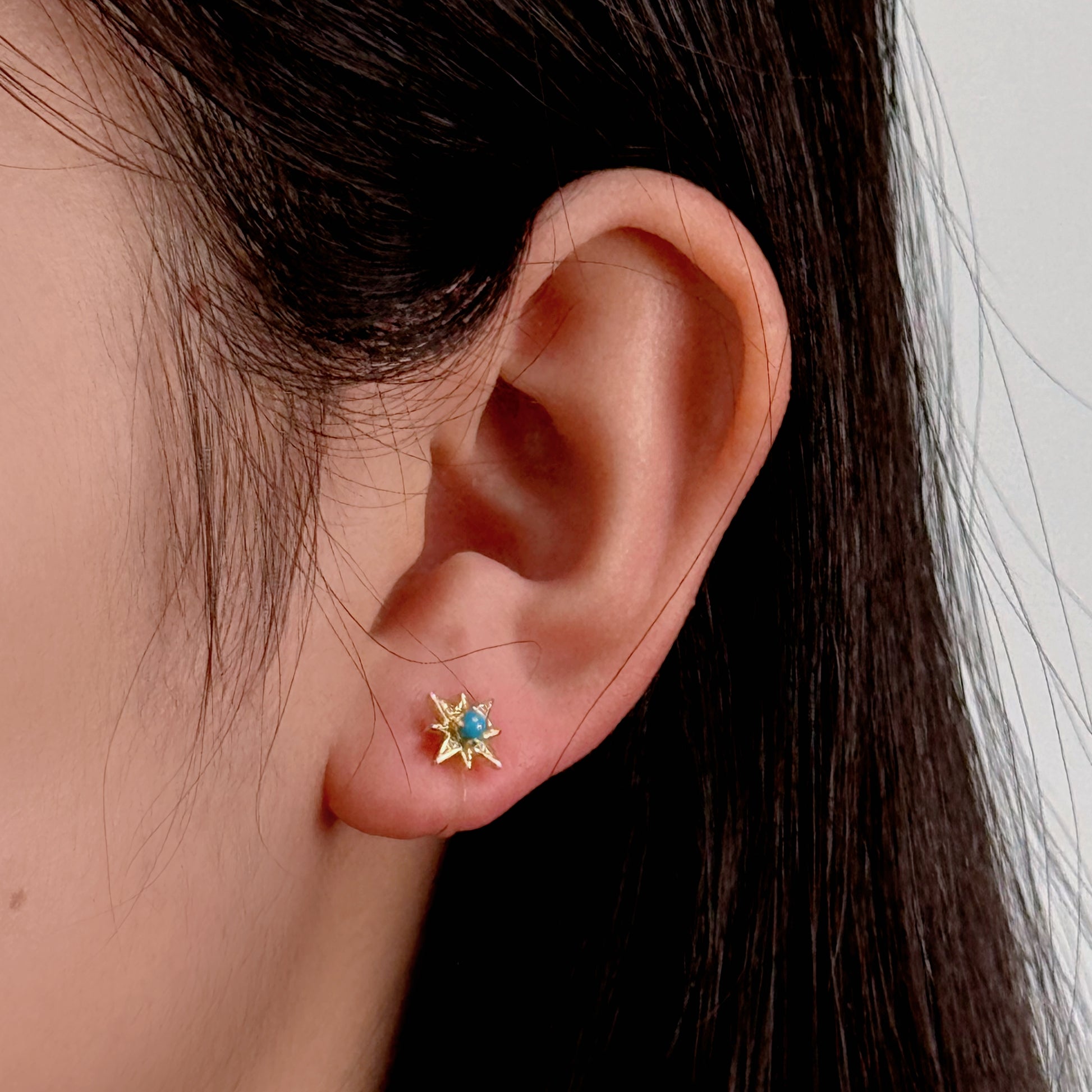 Turquoise Star Trail Clip-On Earrings - SOMIY