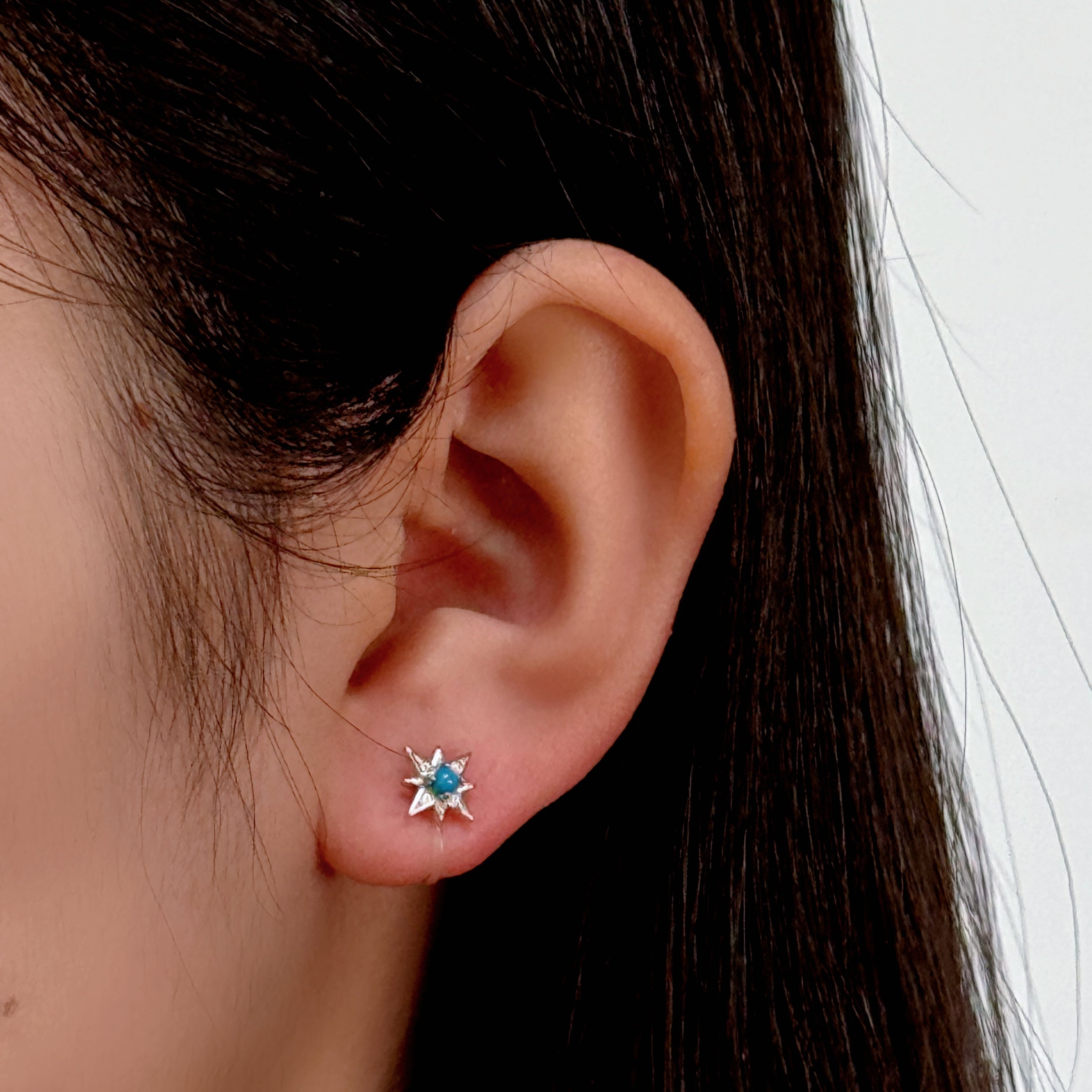 Turquoise Star Trail Clip-On Earrings - SOMIY