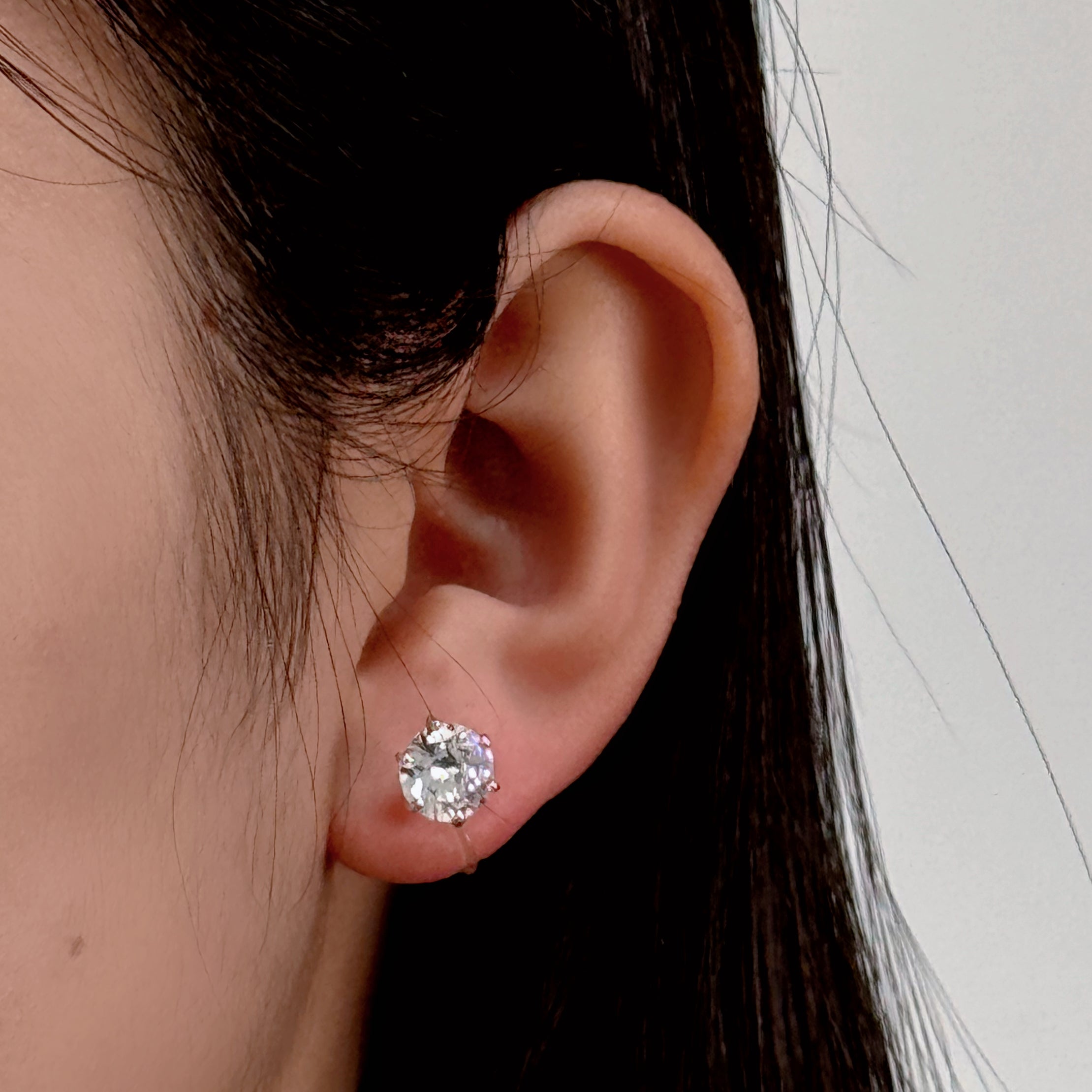 Sparkling Diamond Clip-On Earrings - SOMIY