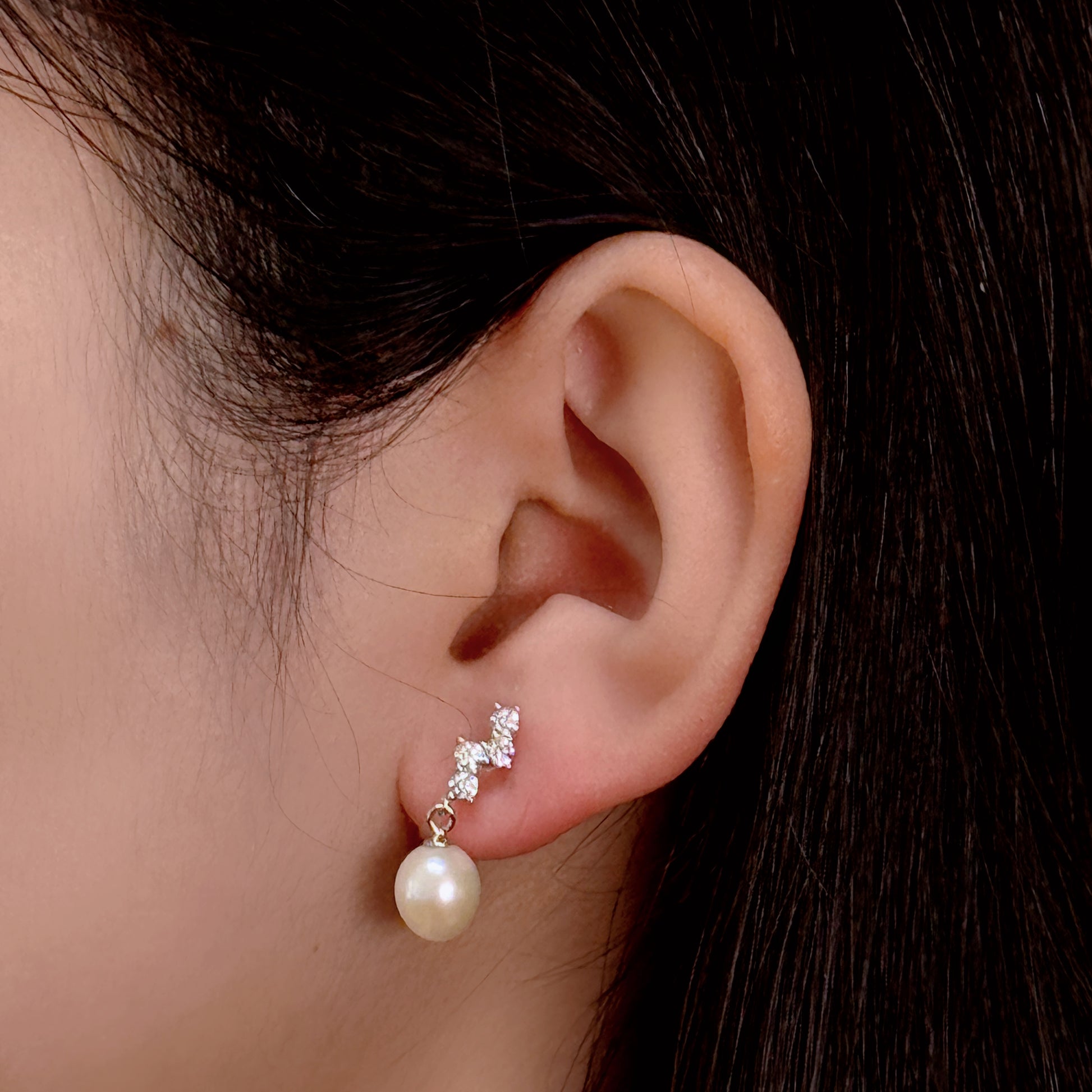 Pearl And Diamond Clip-On Earrings - SOMIY
