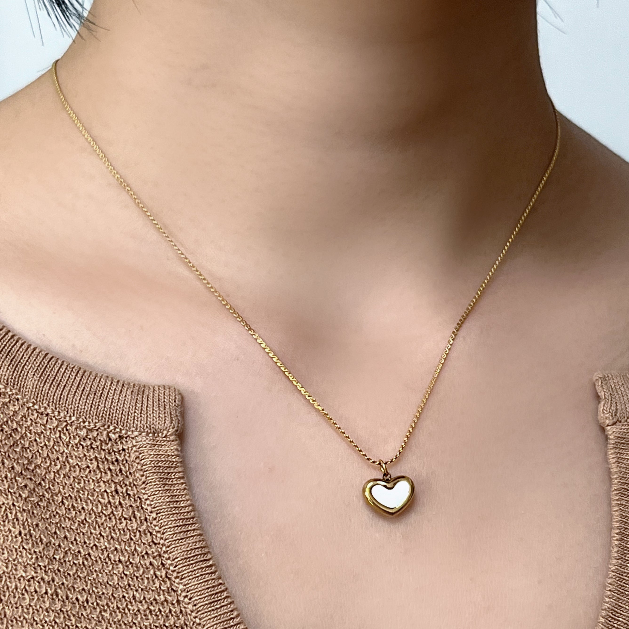 Mother of Pearl Heart Set (Clip-On Earrings&Necklace) - SOMIY