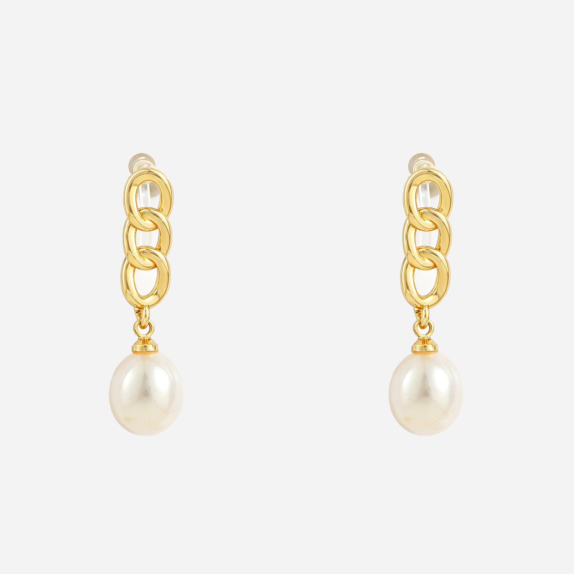 Sculpted Link Pearl Drop Clip-On Earrings in Gold front view