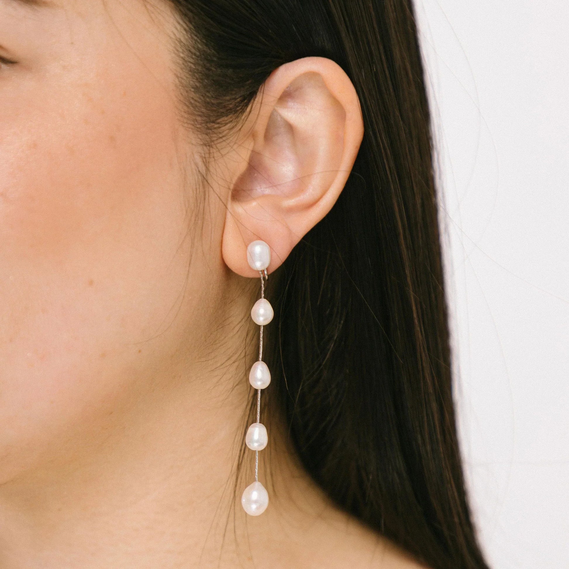 Pearldangle clip-on earrings by SOMIY – pain-free non-pierced jewelry for everyday wear