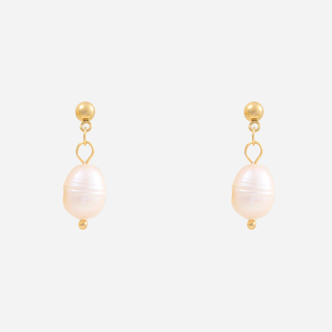 Gold Pearl Resindangle clip-on earrings by SOMIY – pain-free non-pierced jewelry for everyday wear