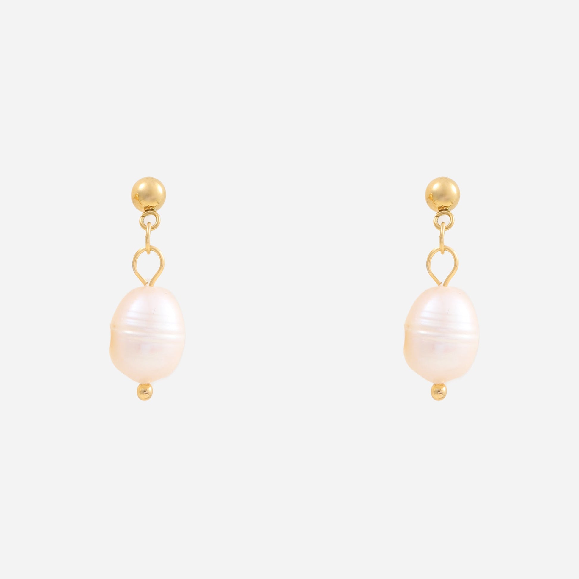 Gold Pearl Resindangle clip-on earrings by SOMIY – pain-free non-pierced jewelry for everyday wear