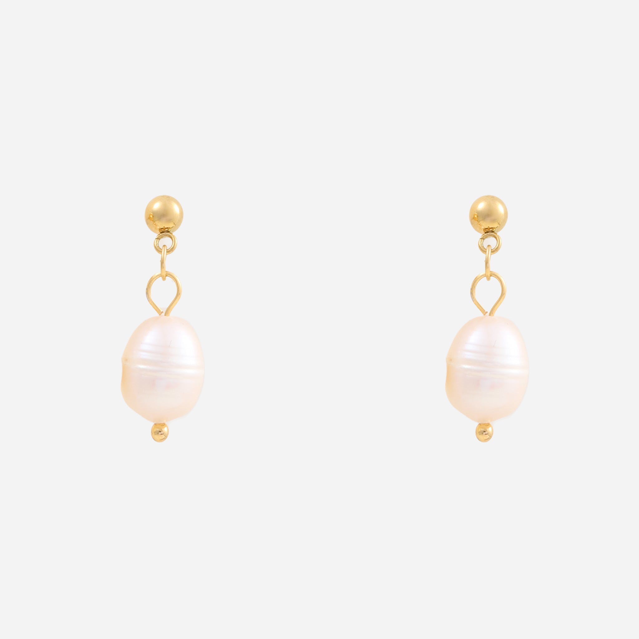 Gold Pearl Resindangle clip-on earrings by SOMIY – pain-free non-pierced jewelry for everyday wear