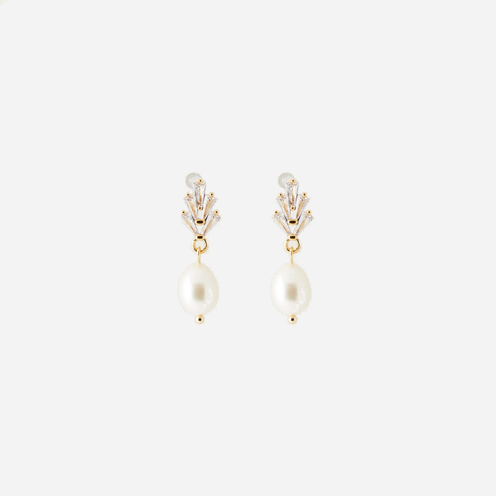 Gold Pearl Resindangle clip-on earrings by SOMIY – pain-free non-pierced jewelry for everyday wear