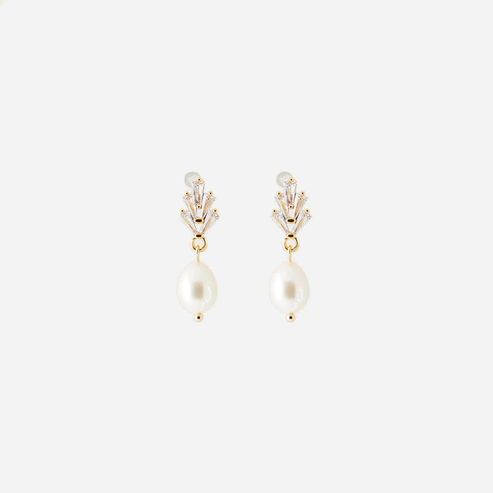 Gold Pearl Resindangle clip-on earrings by SOMIY – pain-free non-pierced jewelry for everyday wear