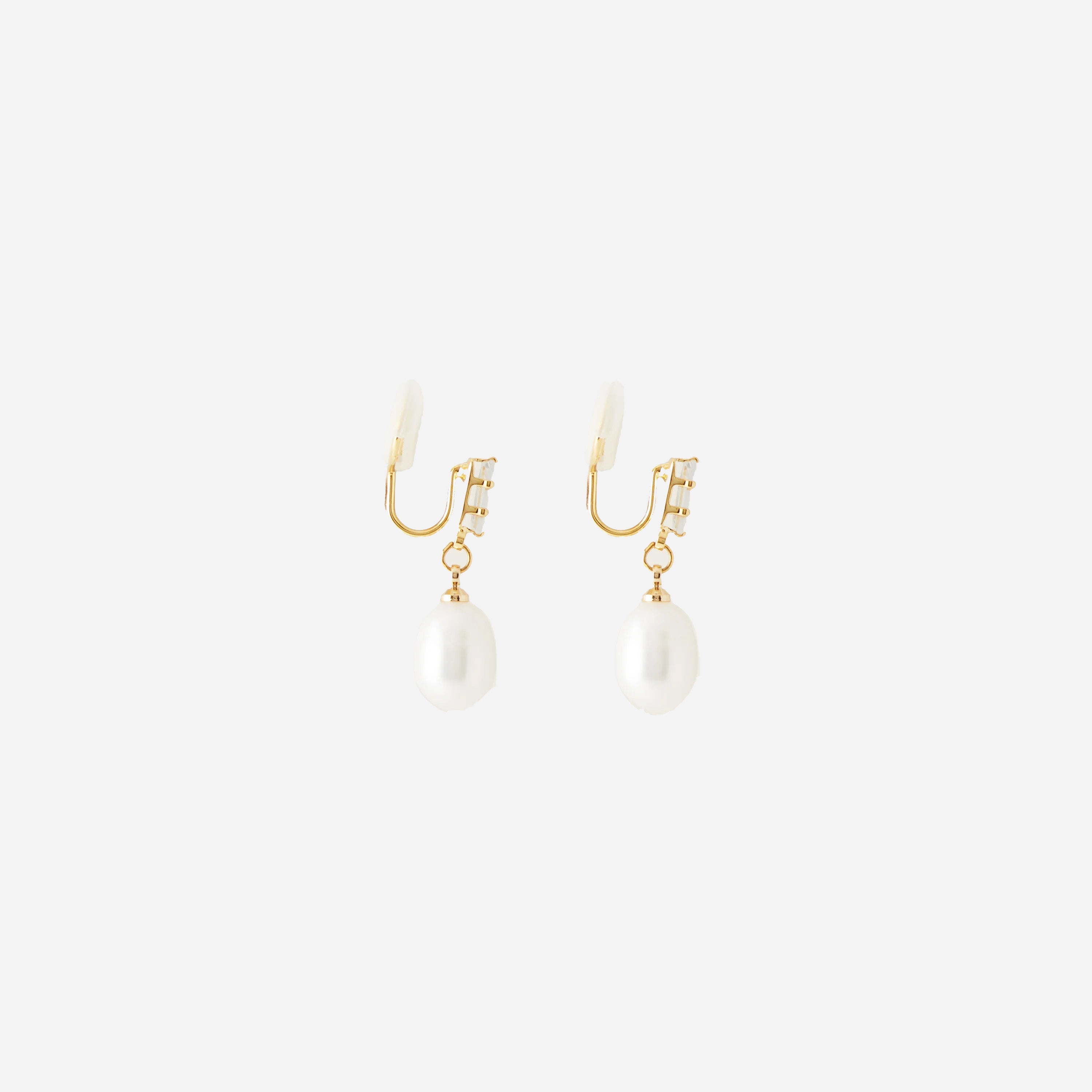 clip-on earrings by SOMIY – pain-free non-pierced jewelry for everyday wear
