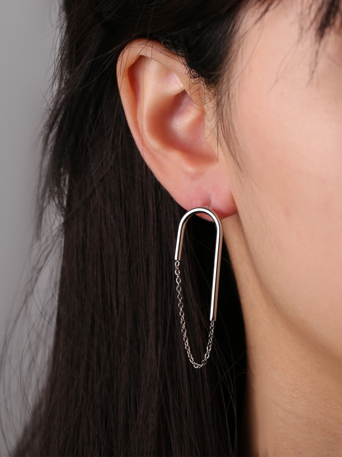 clip-on earrings by SOMIY – pain-free non-pierced jewelry for everyday wear