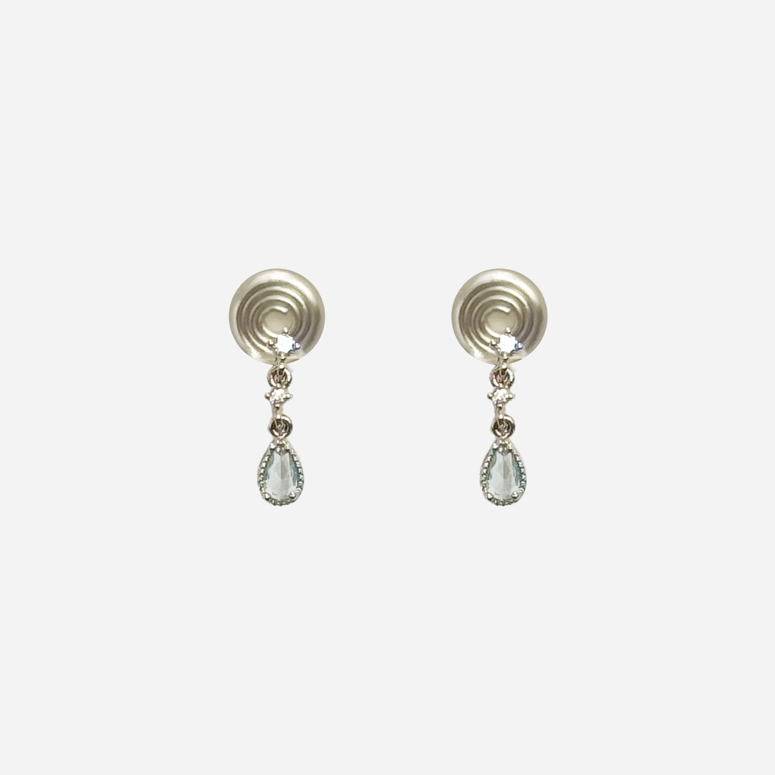 dangle clip-on earrings by SOMIY – pain-free non-pierced jewelry for everyday wear