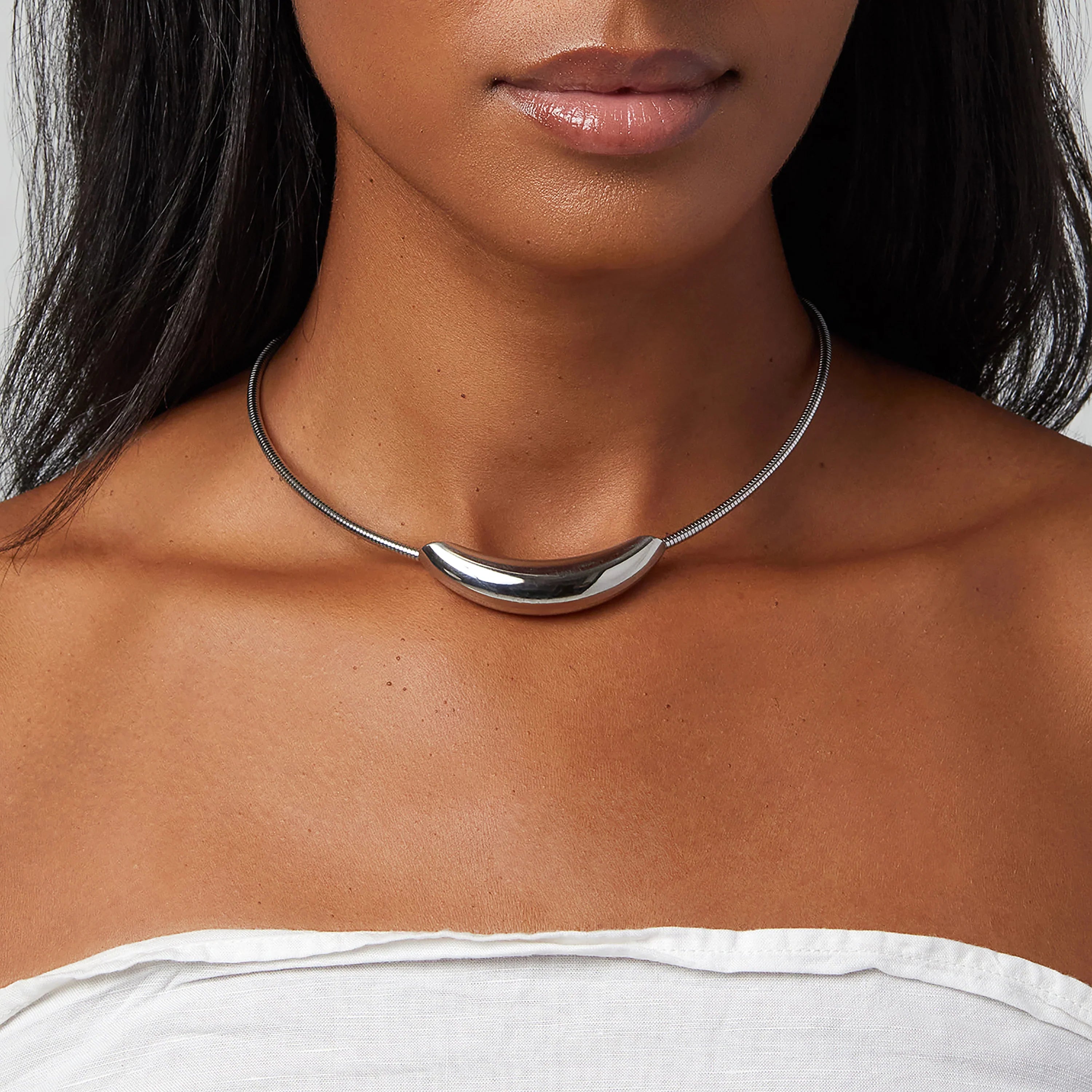 necklace by SOMIY – minimalist jewelry that pairs with our clip-on earrings