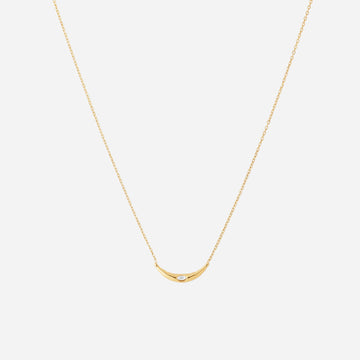 Gold Pearlnecklace by SOMIY – minimalist jewelry that pairs with our clip-on earrings