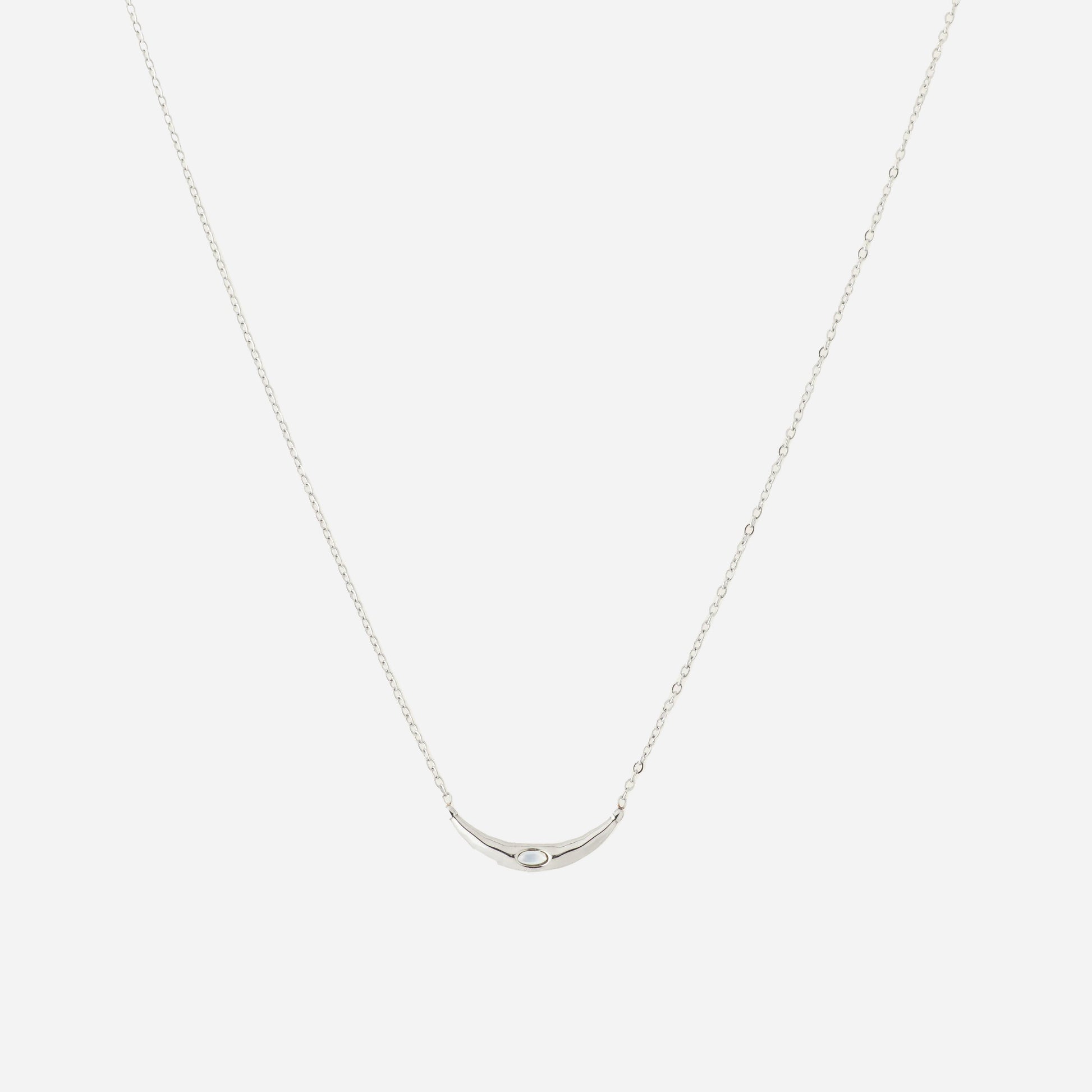Pearlnecklace by SOMIY – minimalist jewelry that pairs with our clip-on earrings