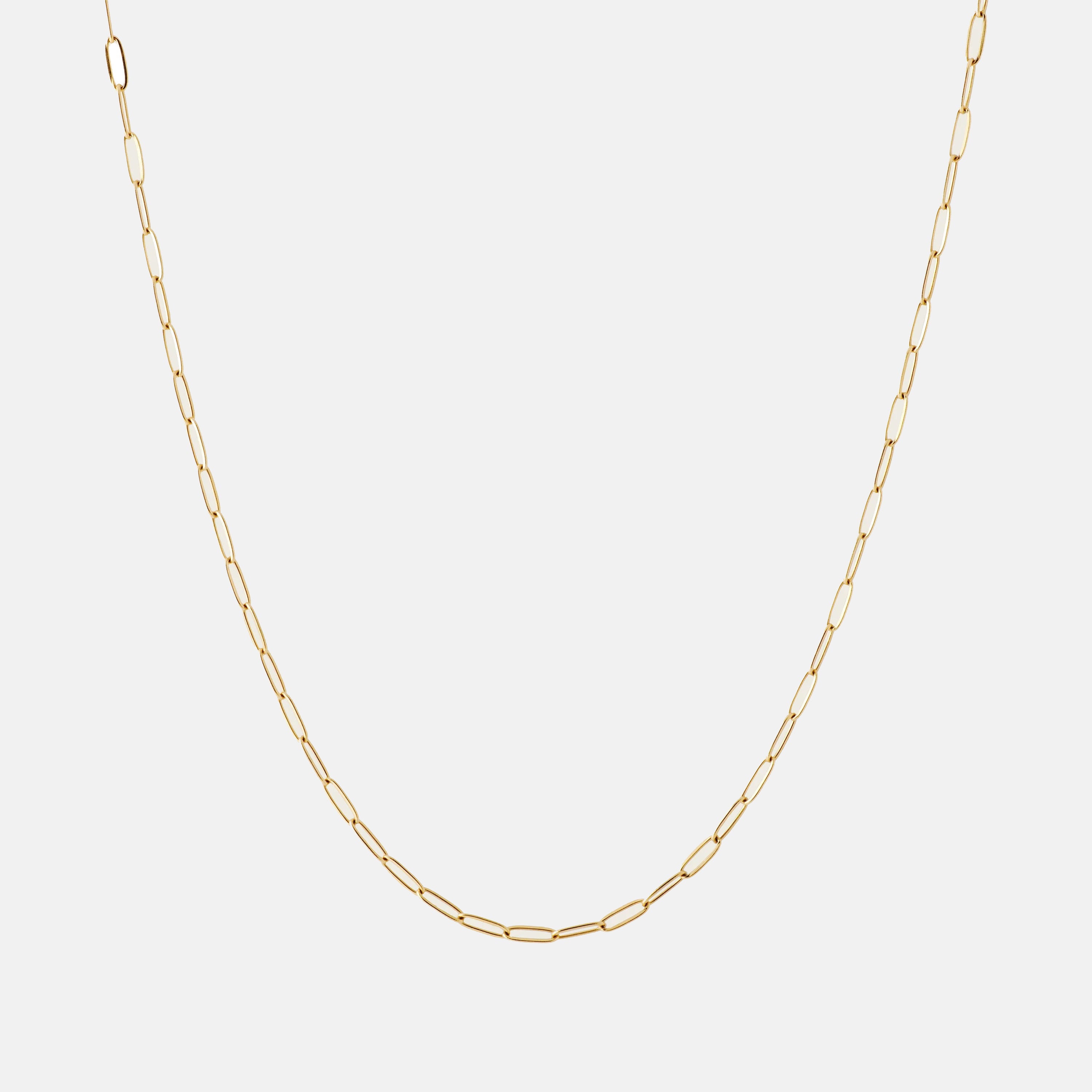 Goldnecklace by SOMIY – minimalist jewelry that pairs with our clip-on earrings