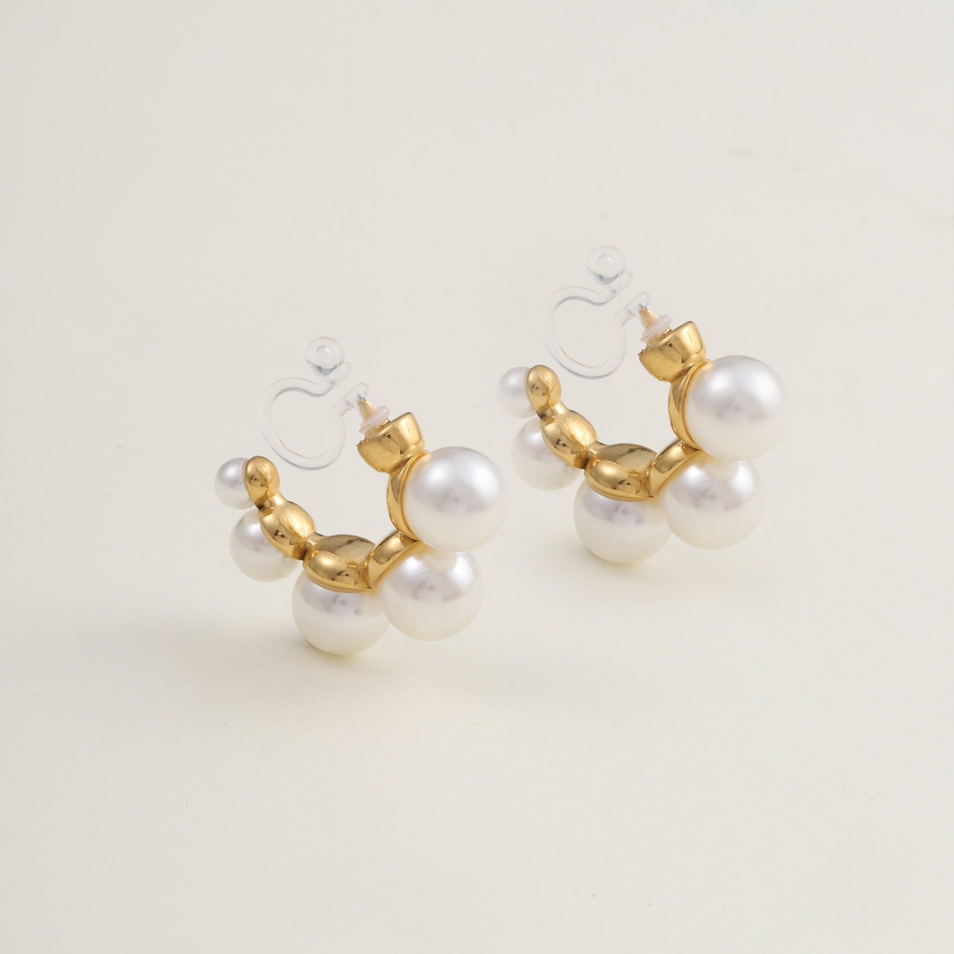 Gold Pearlhoop clip-on earrings by SOMIY – pain-free non-pierced jewelry for everyday wear