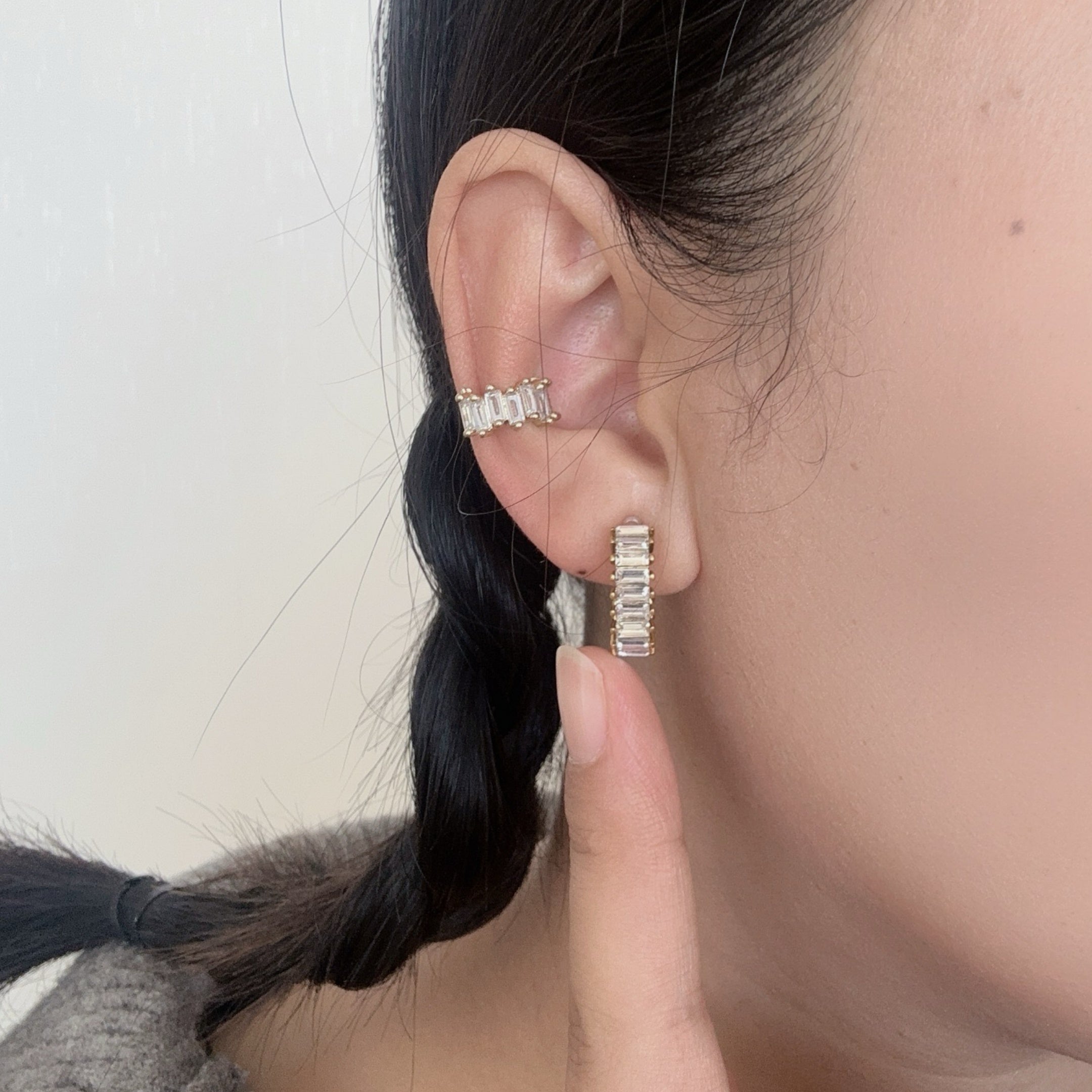 C-shaped zircon Clip-On Stud Earrings - Gold