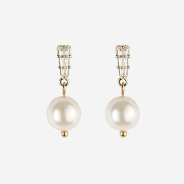 Gold Pearl Resin Crystalhoop clip-on earrings by SOMIY – pain-free non-pierced jewelry for everyday wear