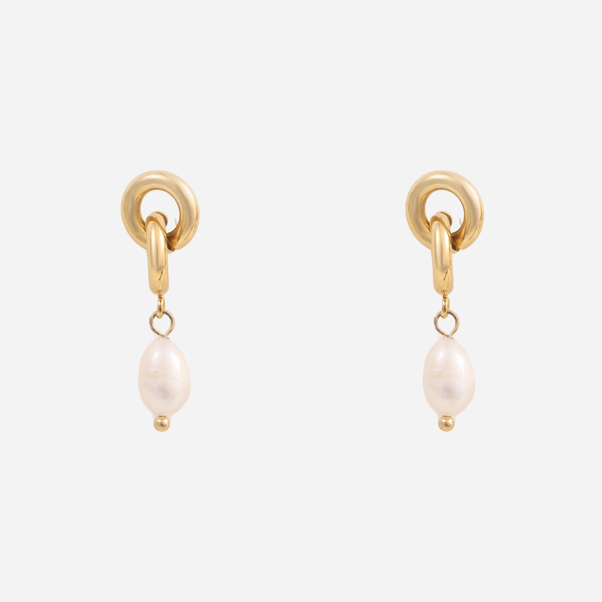 Gold Pearl Resinhoop clip-on earrings by SOMIY – pain-free non-pierced jewelry for everyday wear