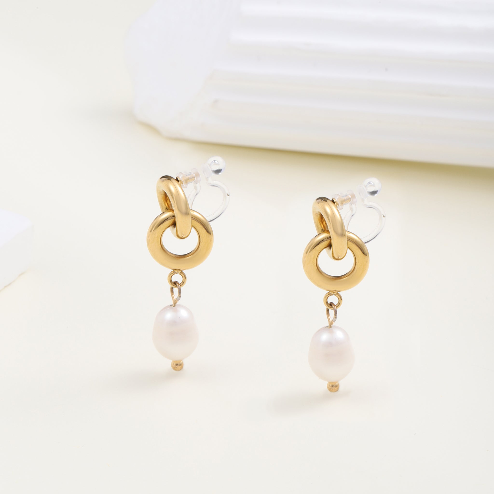 Gold Pearlclip-on earrings by SOMIY – pain-free non-pierced jewelry for everyday wear