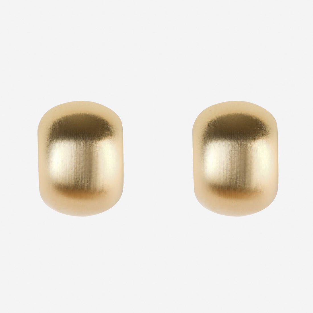 Gold Resinhoop clip-on earrings by SOMIY – pain-free non-pierced jewelry for everyday wear