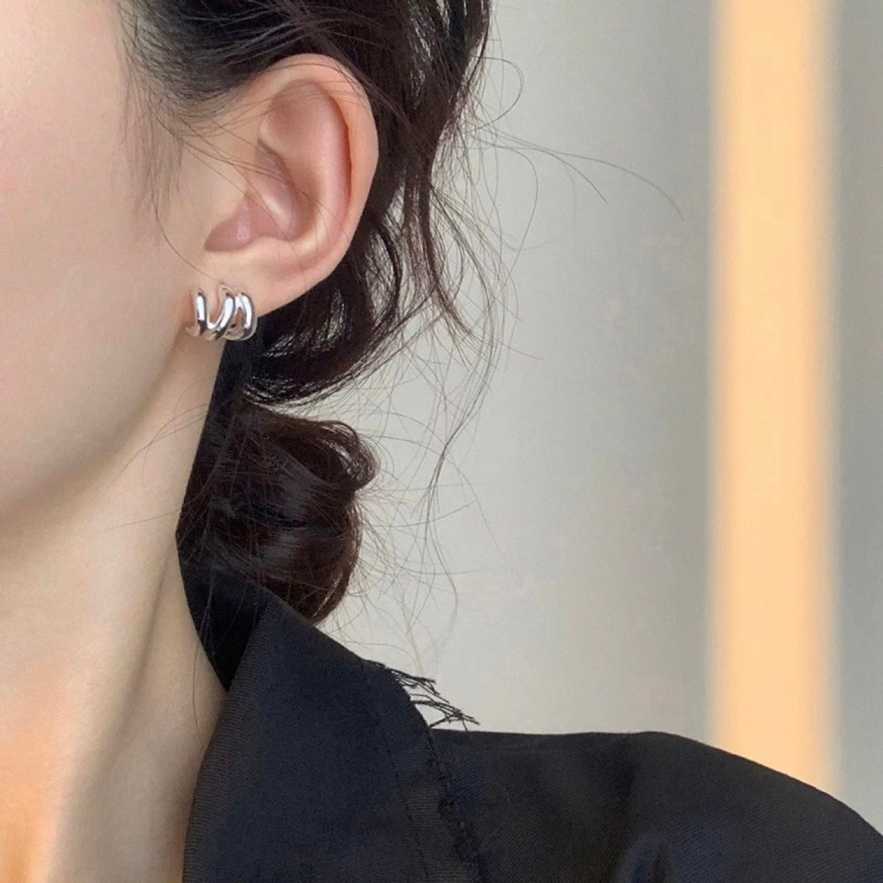 hoop clip-on earrings by SOMIY – pain-free non-pierced jewelry for everyday wear