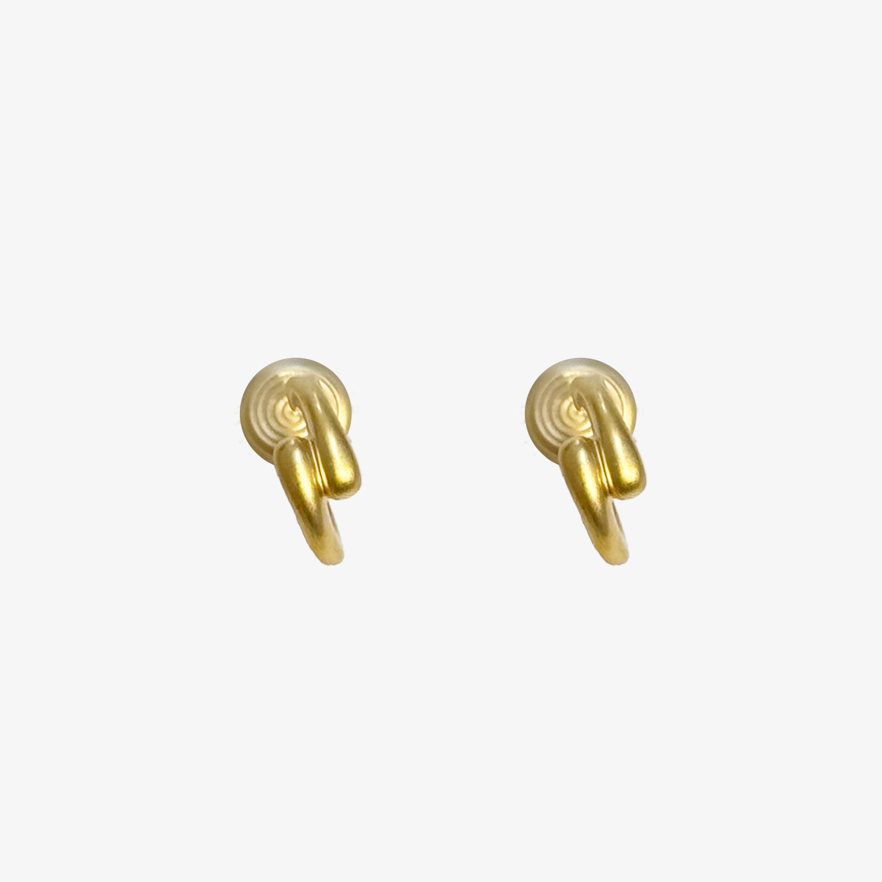 dangle clip-on earrings by SOMIY – pain-free non-pierced jewelry for everyday wear