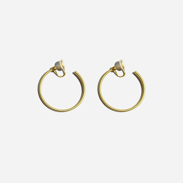 Goldhoop clip-on earrings by SOMIY – pain-free non-pierced jewelry for everyday wear