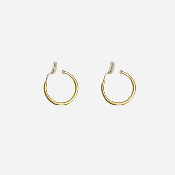 Goldhoop clip-on earrings by SOMIY – pain-free non-pierced jewelry for everyday wear