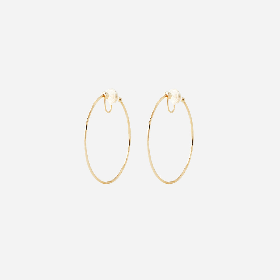 Goldhoop clip-on earrings by SOMIY – pain-free non-pierced jewelry for everyday wear