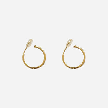 Goldhoop clip-on earrings by SOMIY – pain-free non-pierced jewelry for everyday wear