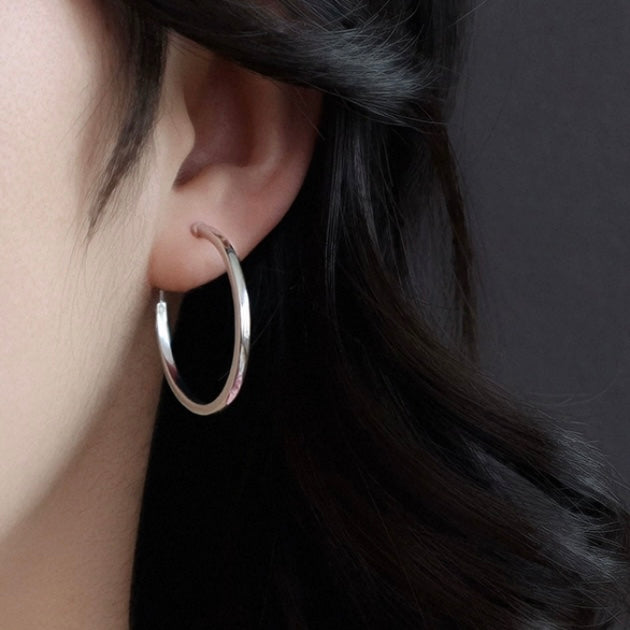 hoop clip-on earrings by SOMIY – pain-free non-pierced jewelry for everyday wear