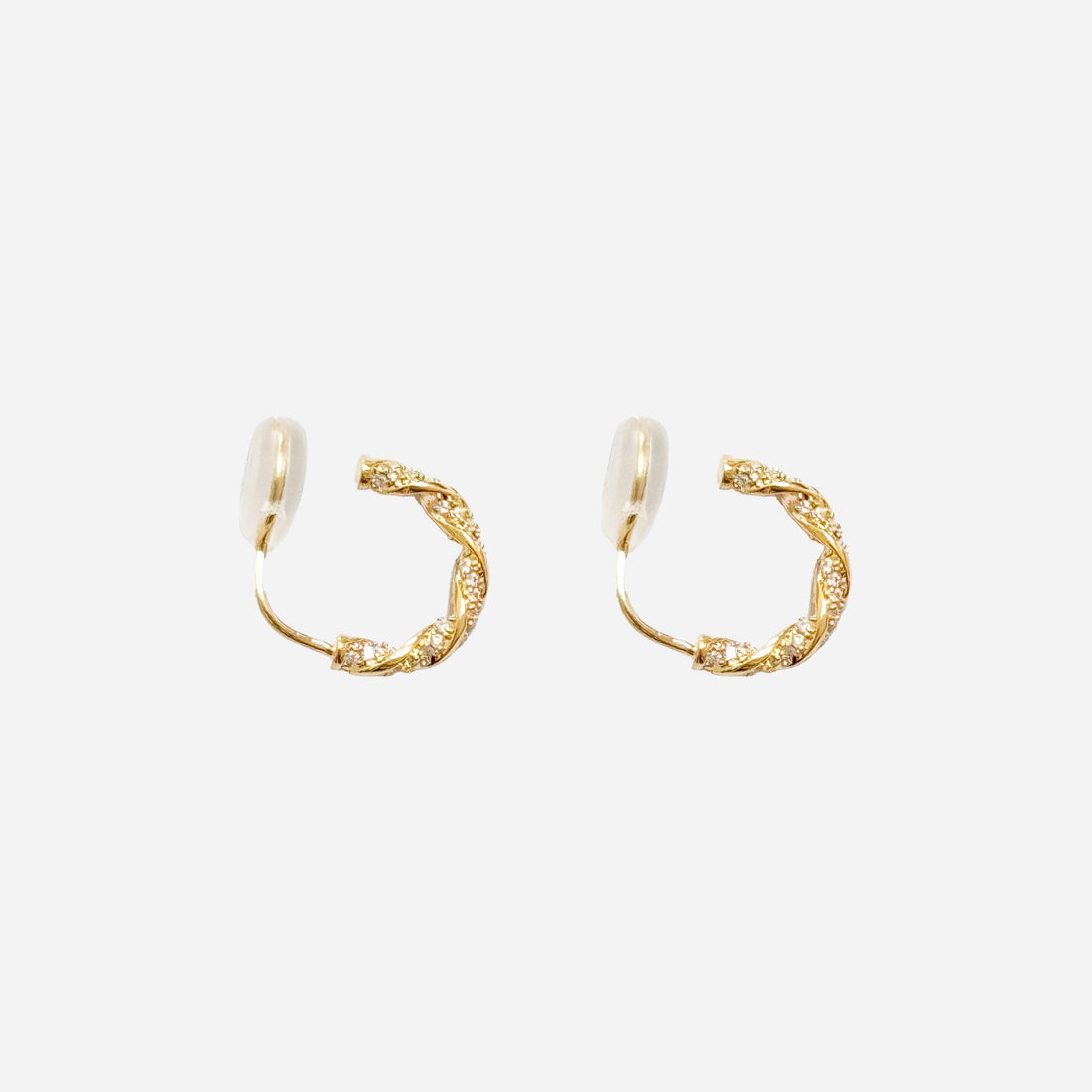 Goldhoop clip-on earrings by SOMIY – pain-free non-pierced jewelry for everyday wear