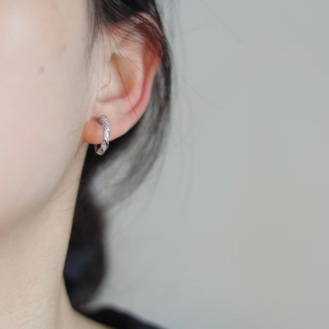 dangle clip-on earrings by SOMIY – pain-free non-pierced jewelry for everyday wear