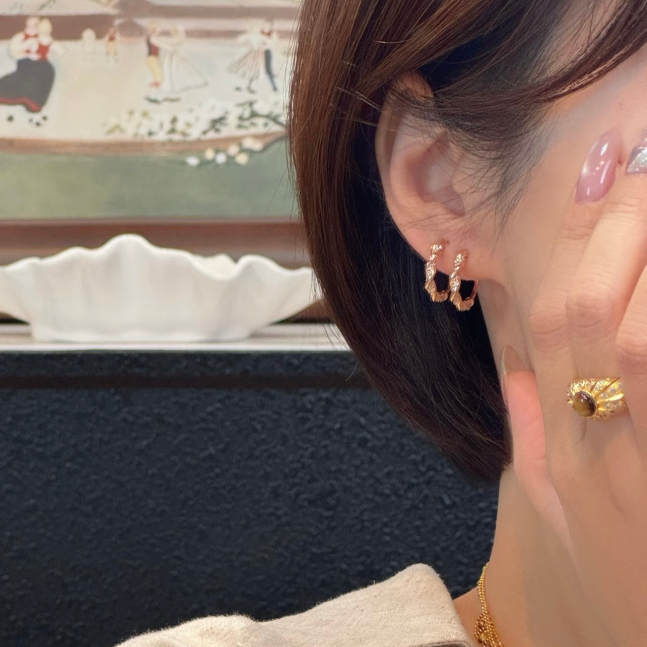 dangle clip-on earrings by SOMIY – pain-free non-pierced jewelry for everyday wear