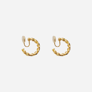 Goldhoop clip-on earrings by SOMIY – pain-free non-pierced jewelry for everyday wear