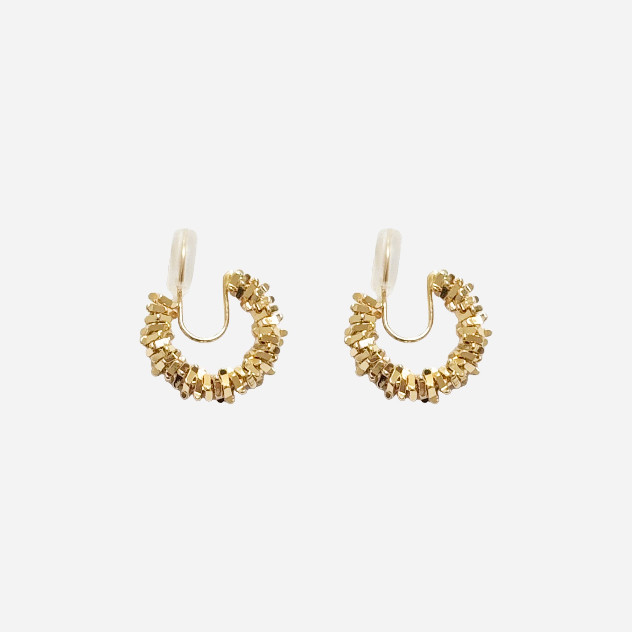 Goldhoop clip-on earrings by SOMIY – pain-free non-pierced jewelry for everyday wear