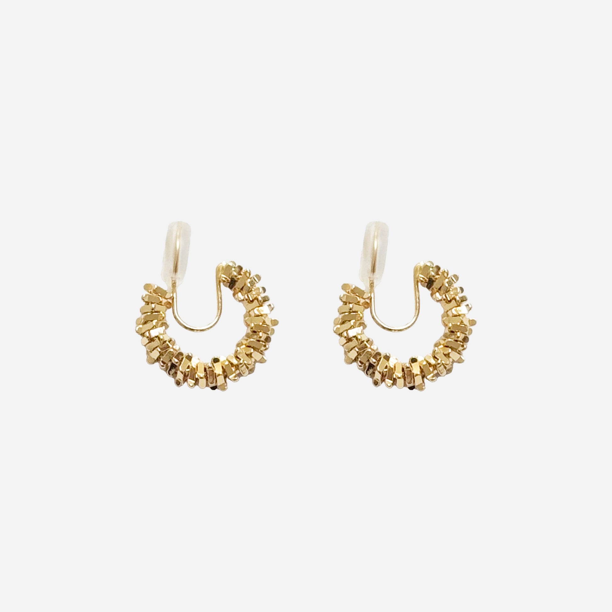 Goldhoop clip-on earrings by SOMIY – pain-free non-pierced jewelry for everyday wear